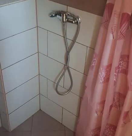 Tavasz Holiday home Balatonfenyves