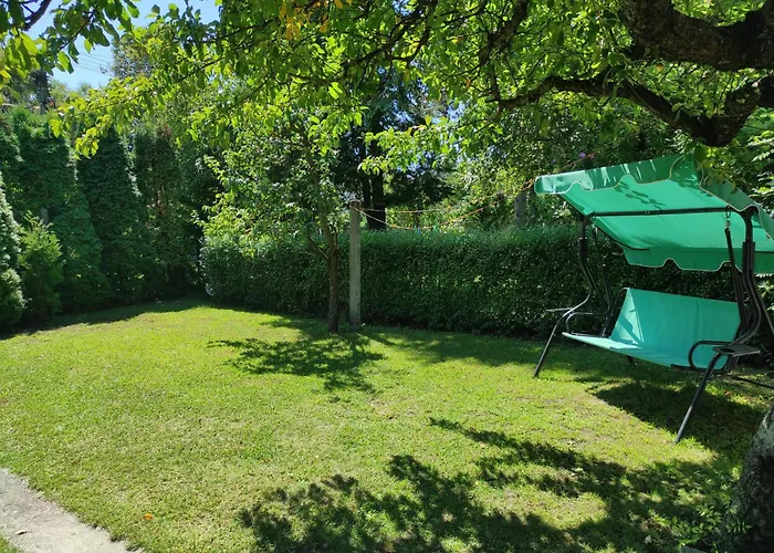 Tavasz 別荘 バラトンフェニヴェシュ